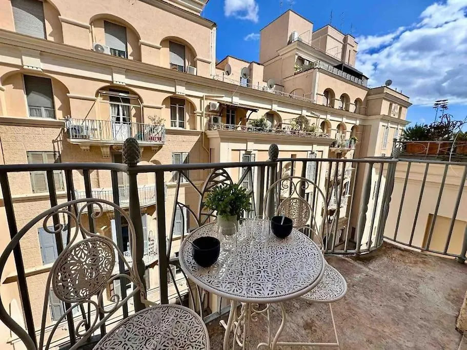 La Dolce Dimora Di Re Di Roma Per Due Persone Apartment Italy